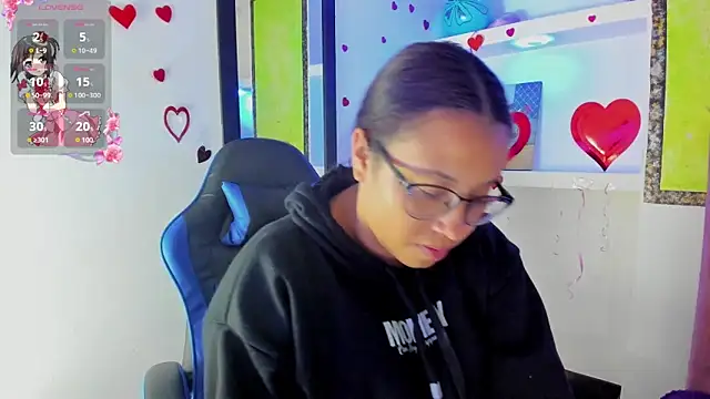 susan mooree online show from March 2026 08:43:01 PM