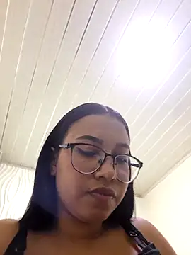 Snapshot of susan_mooree chatting on September 2025 06:59:01 PM susan mooree online show from September 2025 06:59:01 PM