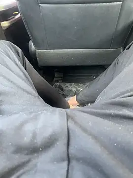 your-hugehard-ashi online show from December 2025 05:30:02 AM