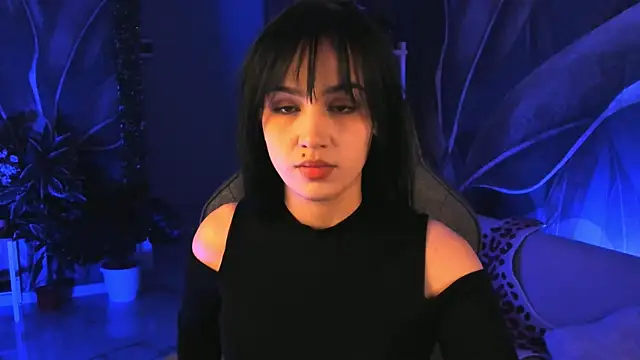 MonicaFarmer online show from October 2025 05:34:02 PM