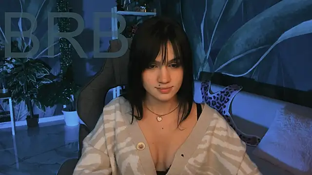 MonicaFarmer online show from October 2025 05:23:02 PM