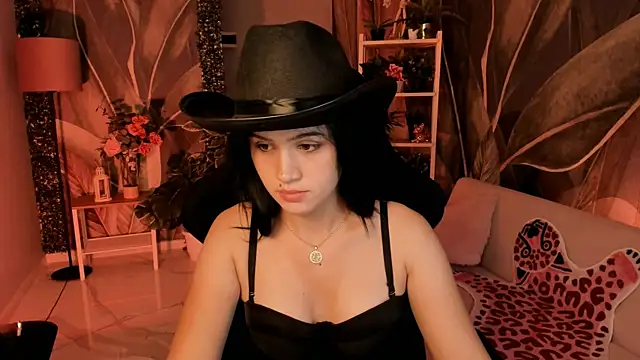 MonicaFarmer online show from September 2025 08:23:02 PM