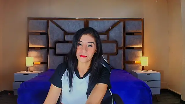 ANABELL BROWN online show from May 2026 01:29:01 PM