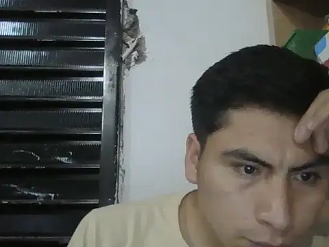 Migueles96 online show from September 2025 02:44:02 AM