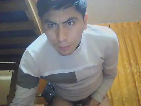 Migueles96 online show from October 2025 06:50:01 AM