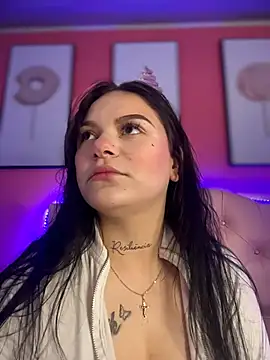 Megaan  More online show from November 2025 02:49:01 AM