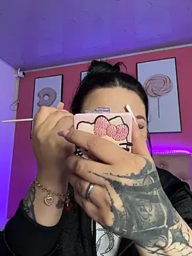 Megaan  More online show from December 2025 01:33:01 AM