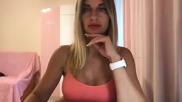 KarelliaStar online show from July 2026 05:15:01 PM