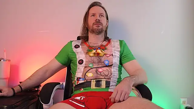 Snapshot of AlbinoAdonis chatting on December 2025 08:42:02 PM AlbinoAdonis online show from December 2025 08:42:02 PM