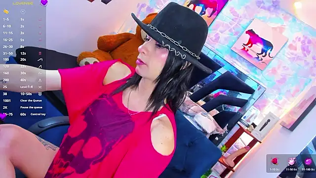 Charlotte Landry   online show from February 2026 03:56:01 PM