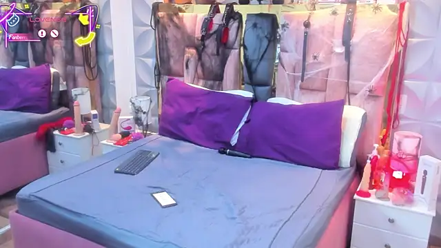 Snapshot of Charlotte_Landry__ chatting on October 2025 03:34:01 PM Charlotte Landry   online show from October 2025 03:34:01 PM