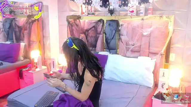 Snapshot of Charlotte_Landry__ chatting on October 2025 03:14:01 PM Charlotte Landry   online show from October 2025 03:14:01 PM