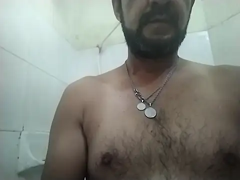 Deyvid184 online show from May 2026 07:02:02 PM