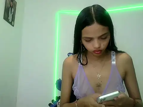 lucy babyy online show from October 2025 07:47:01 PM