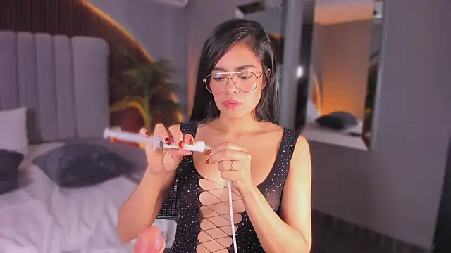 Isabellax21 online show from February 2026 06:19:02 AM