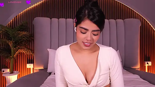 Isabellax21 online show from March 2026 04:14:01 AM