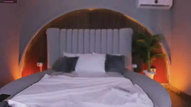 Isabellax21 online show from February 2026 04:23:01 AM