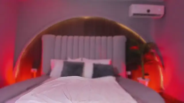 Isabellax21 online show from February 2026 04:23:01 AM