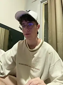 HeiRique online show from October 2025 03:51:01 AM