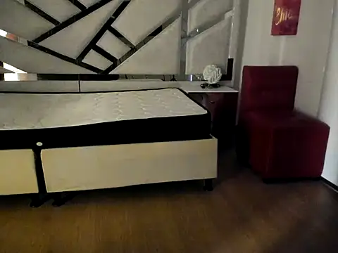 Kimberly TaylorX online show from November 2025 03:45:02 PM