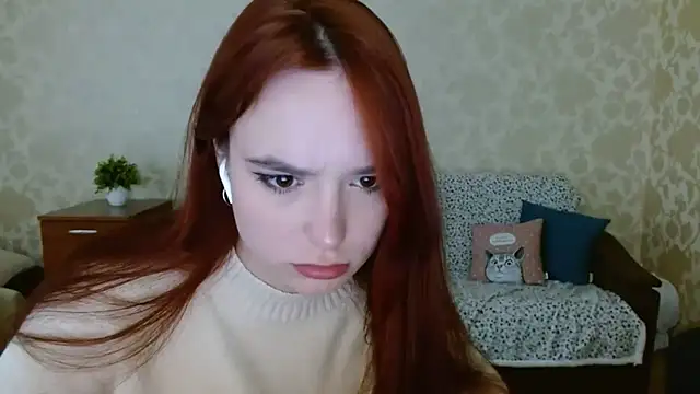 aFoxie online show from September 2025 06:24:02 PM