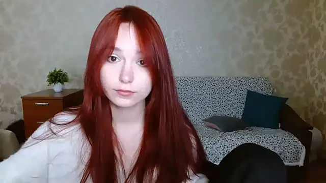 aFoxie online show from October 2025 06:44:01 PM