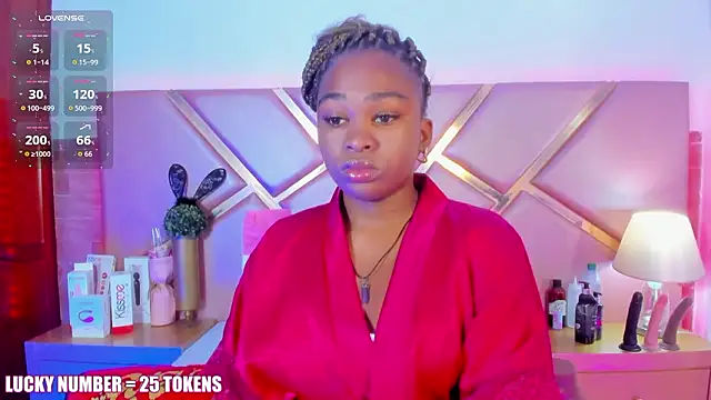 SophieSinclair online show from March 2026 12:48:01 PM