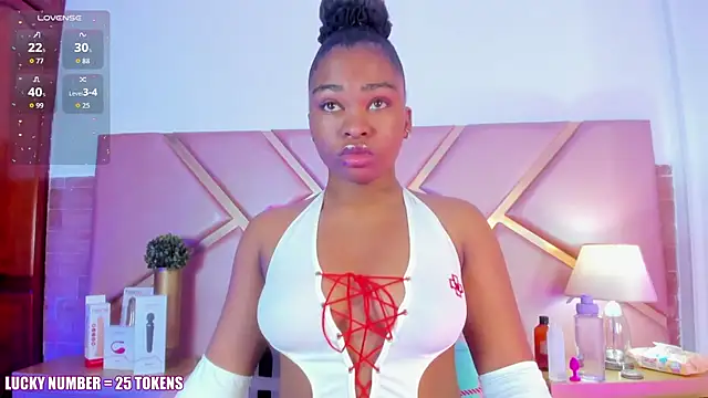 SophieSinclair online show from November 2025 12:52:02 PM