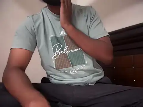 bossyjuicy online show from March 2026 07:48:02 PM