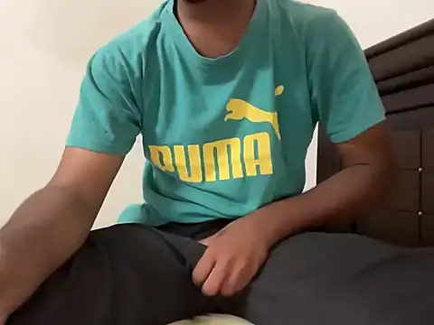 bossyjuicy online show from September 2025 12:33:01 PM