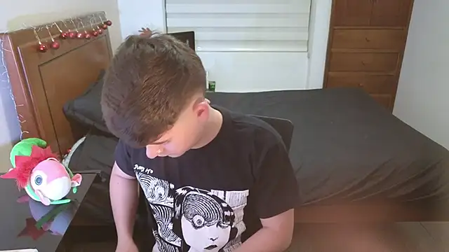 tightncuteass online show from November 2025 10:57:01 PM