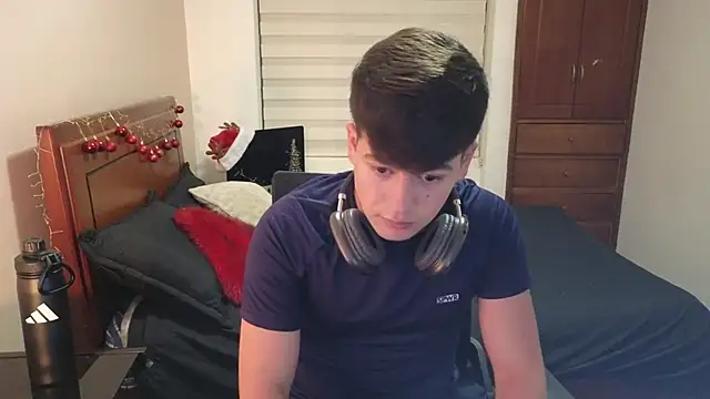 tightncuteass online show from November 2025 11:49:02 PM