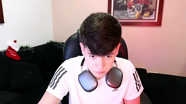 tightncuteass online show from November 2025 11:36:01 PM