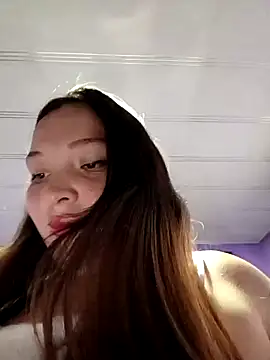 Lunna azul online show from October 2025 06:38:01 PM