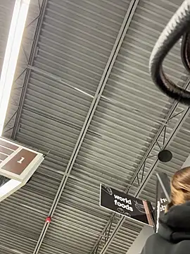 AllesandraLove online show from January 2026 06:01:01 PM