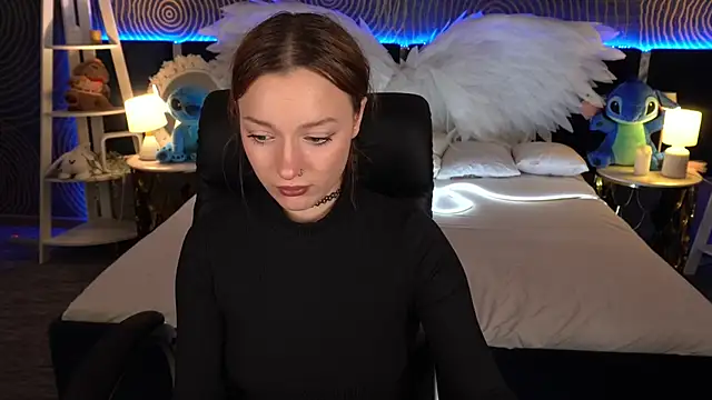 Snapshot of FoxyMayy chatting on November 2025 08:20:02 PM FoxyMayy online show from November 2025 08:20:02 PM