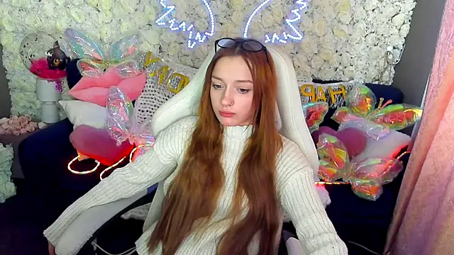 FoxyMayy online show from March 2026 07:43:01 AM