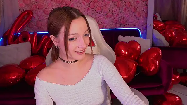 FoxyMayy online show from February 2026 02:28:01 PM