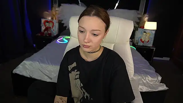 FoxyMayy online show from February 2026 01:57:01 PM