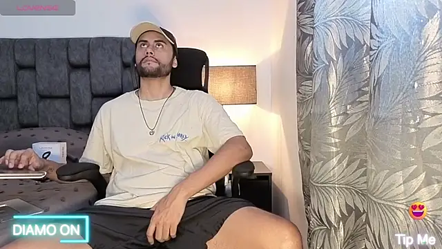 Thomas redcol online show from October 2025 05:02:01 PM