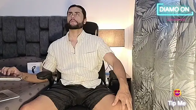 Thomas redcol online show from October 2025 07:22:02 PM