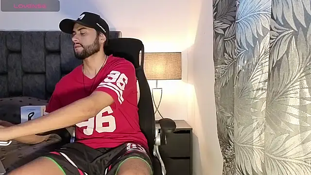 Thomas redcol online show from October 2025 09:14:02 PM