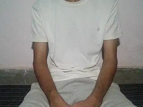 Snapshot of ash706339 chatting on September 2025 08:37:01 AM ash706339 online show from September 2025 08:37:01 AM