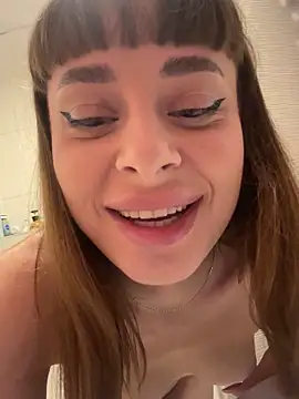 BabyBee  online show from November 2025 09:08:01 PM