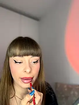 BabyBee  online show from November 2025 09:24:01 PM