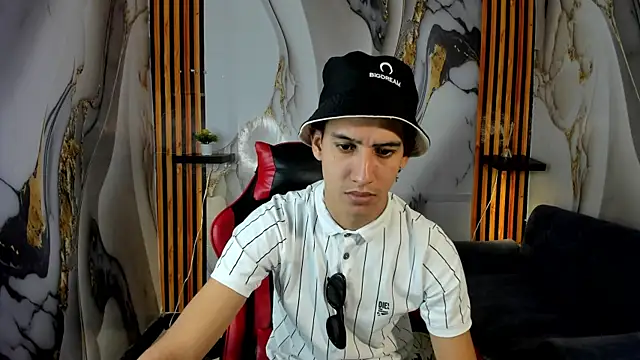 Ken BoySlim online show from September 2025 08:00:01 PM