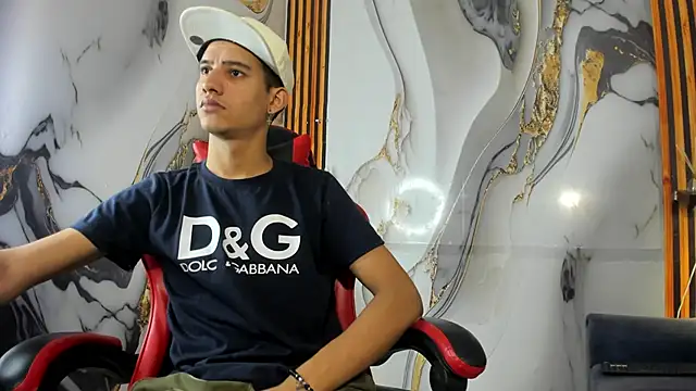 Ken BoySlim online show from September 2025 09:04:02 PM