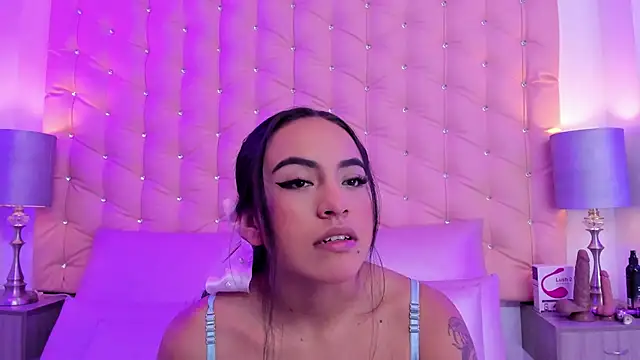 Leslie Bussh  online show from March 2026 11:49:01 AM