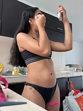 Leslie Bussh  online show from March 2026 03:42:02 PM