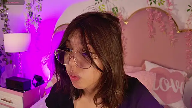 Lauuu2007 online show from March 2026 09:16:01 PM